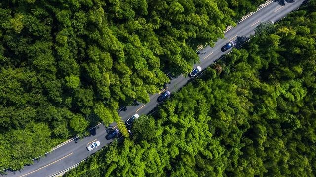 用车3年仅跑5箱油？拥有领克01 PHEV你也可以