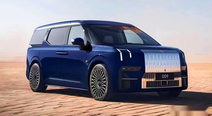 摩拳擦掌，中高端MPV，2024年或将迎来“红海之战”