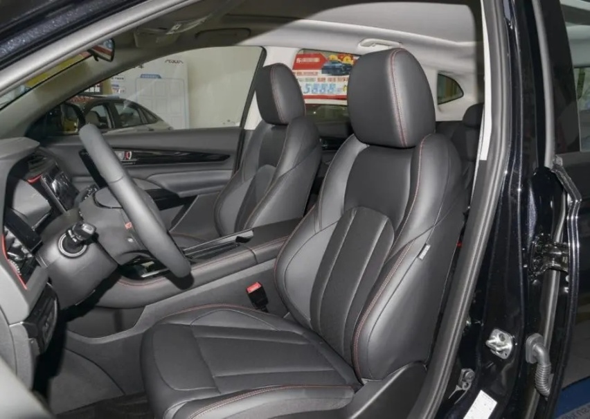 1.5T、6.6L油耗的国产SUV，风神AX7马赫版能否脱颖而出？