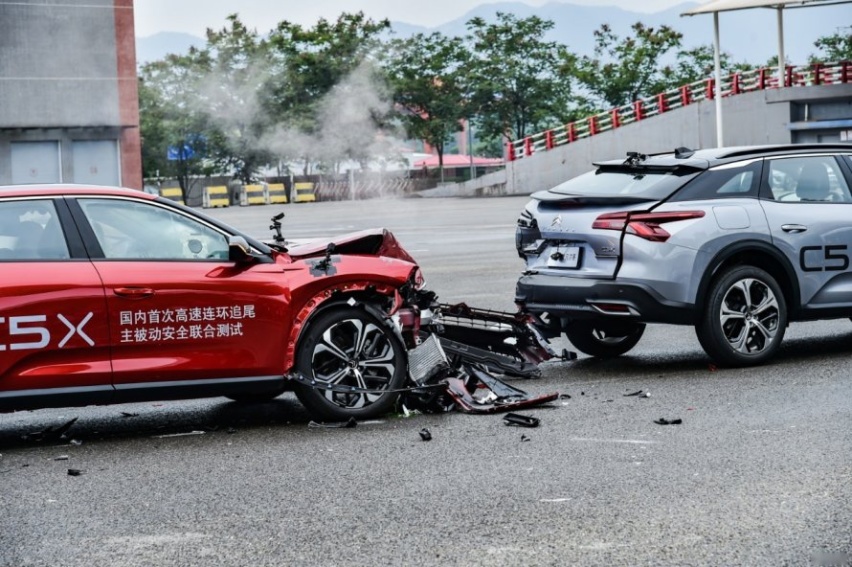 凡尔赛C5 X 2023款出品 | “以人为本”的安全测试，草稿