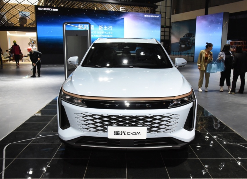 插混四驱技术大比拼：枭龙、瑶光C- DM等新车实力如何？