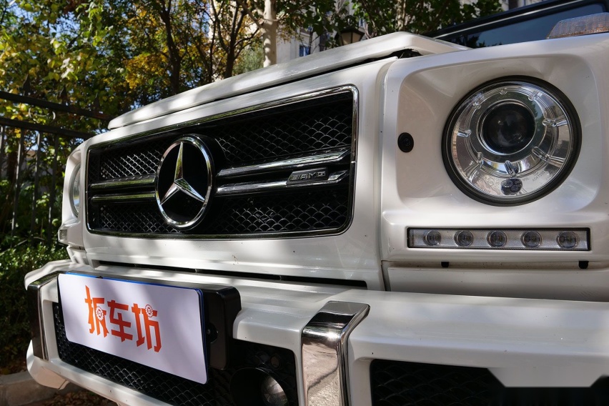 新车加价 值吗？5年亏100余万 这辆奔驰G500从神坛跌落人间