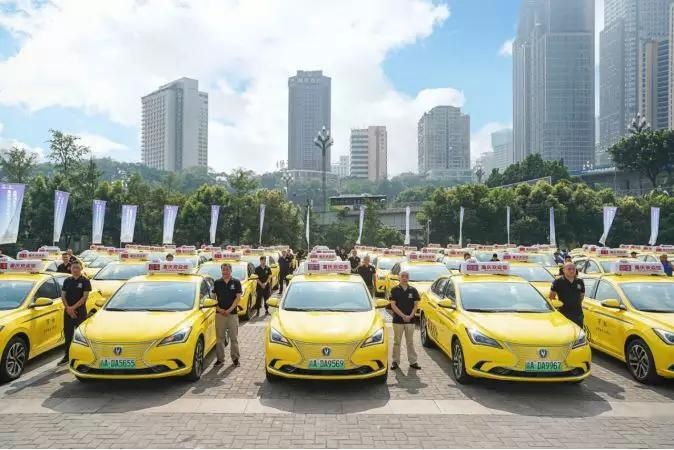 猜中没？不是“拓儿”“羚羊”，重庆新能源出租车叫逸动EV46