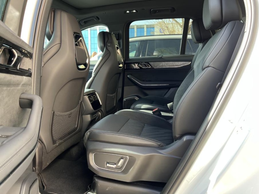 卖40万的国产SUV 领克09产品力能行吗？