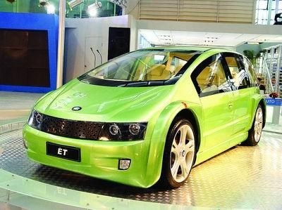 和超跑、大G硬碰硬，仰望有胜算吗？