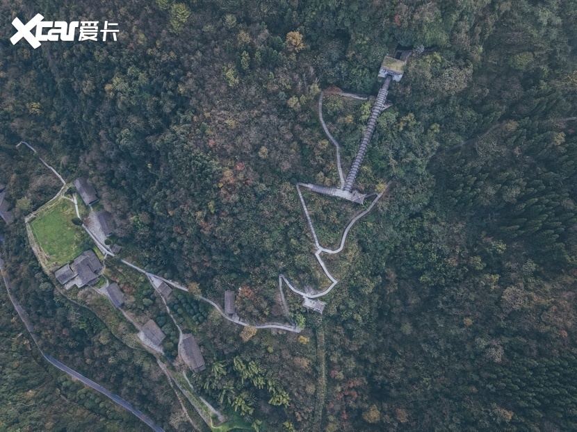 藏在贵州深山之中的古堡 哈弗F7x探秘海龙传说