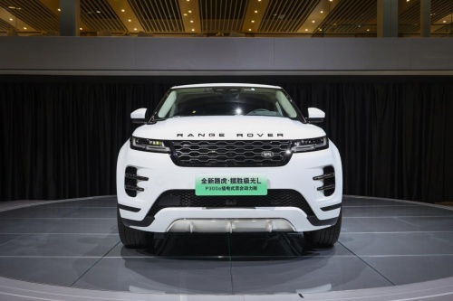 全新路虎揽胜极光L P300e，绿色环保出行