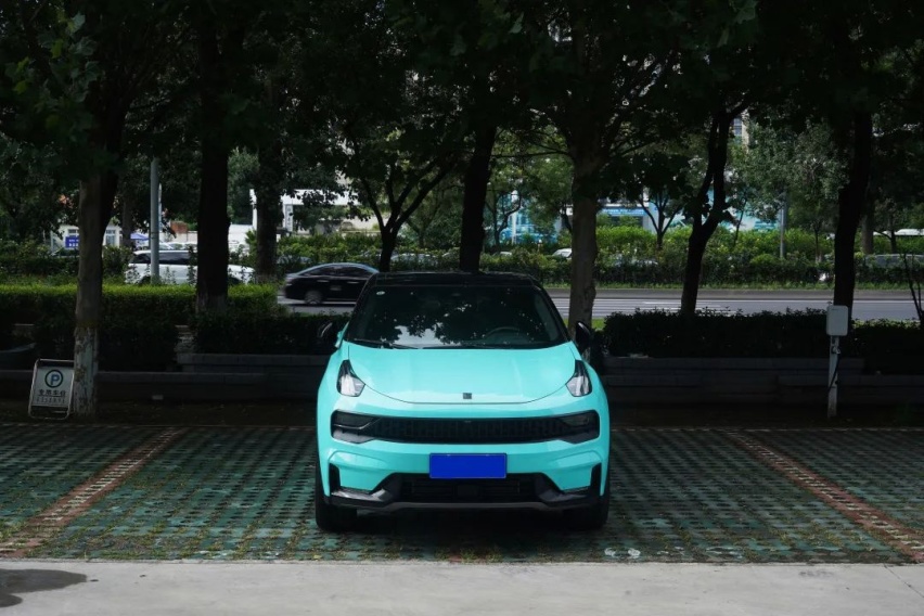 领克 05 PHEV，混动当道可省可燥