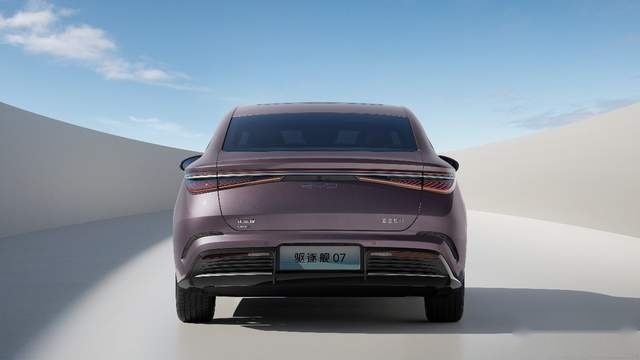【e汽车】20万到25万元，比亚迪驱逐舰07终于来了