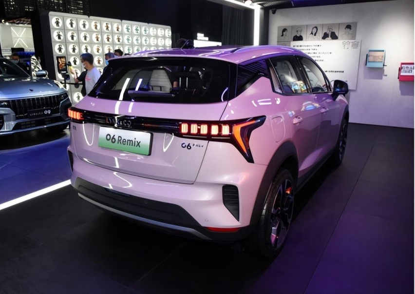 有的远不止用车成本低，领克06 Remix PHEV