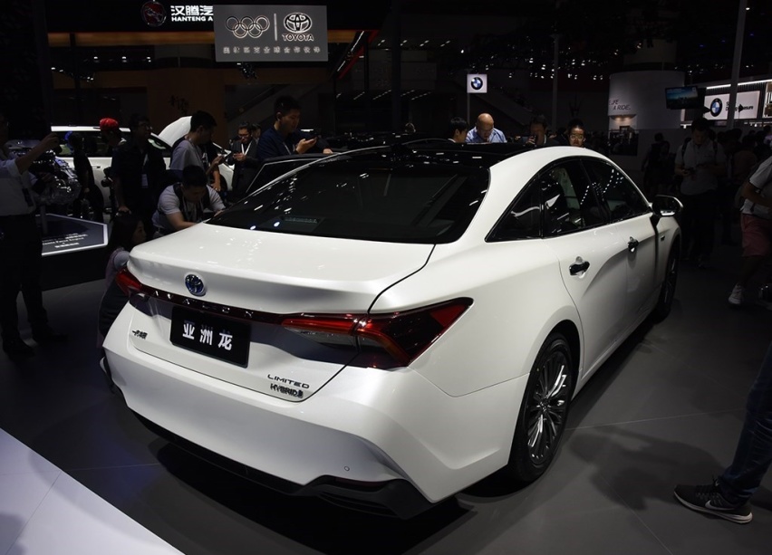 养车最便宜的中型车？丰田亚洲龙养车成本分析！