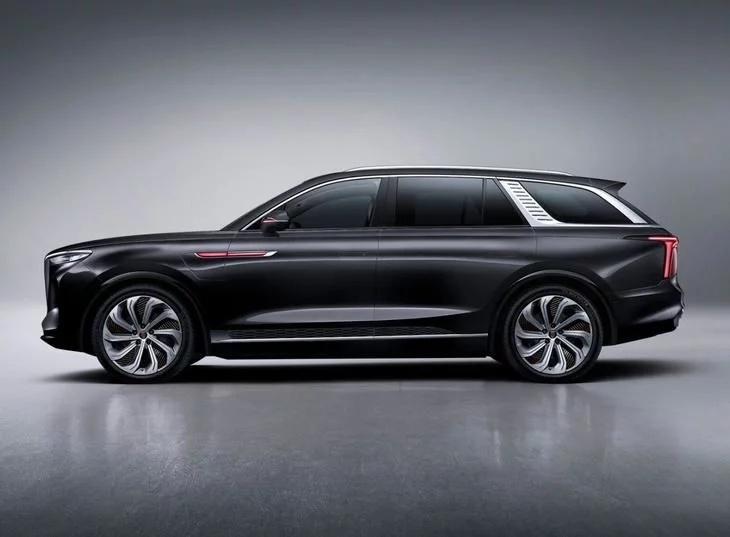 新款红旗E-HS9正式上市 50.98万起续航接近700km