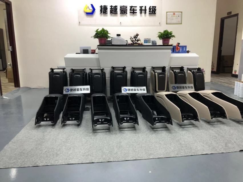 豪车该有的配置，迈巴赫S450 S400五座改四座，行政座椅