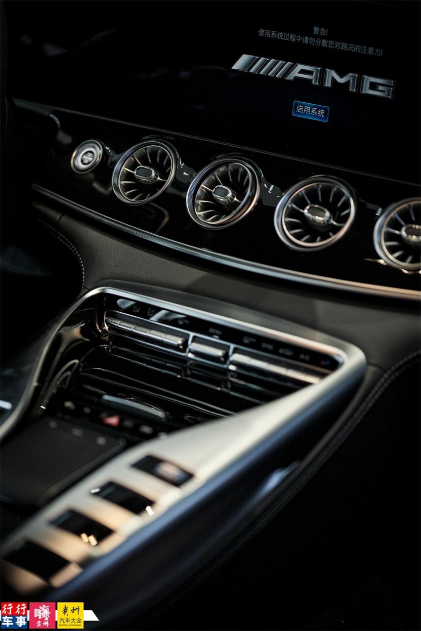 3.0T爆发367马力|贵阳实拍奔驰运动轿跑AMG GT50