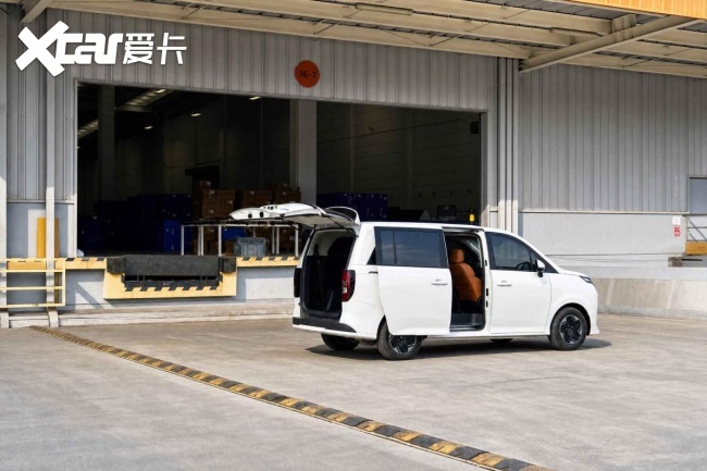 别盲目跟风！买商用MPV，这几个坑一定要避开
