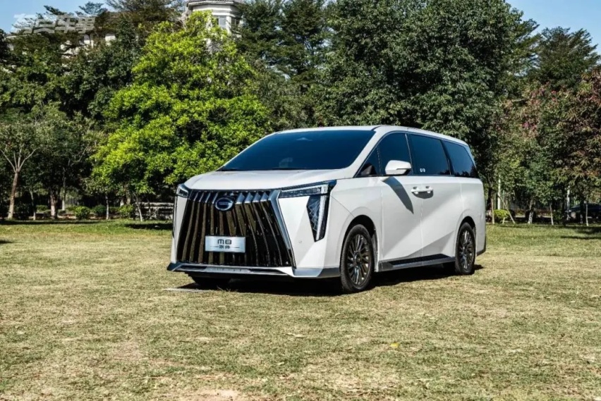 内外兼修的传祺M8宗师版 能否撑起“中国品牌MPV”的“门面”？