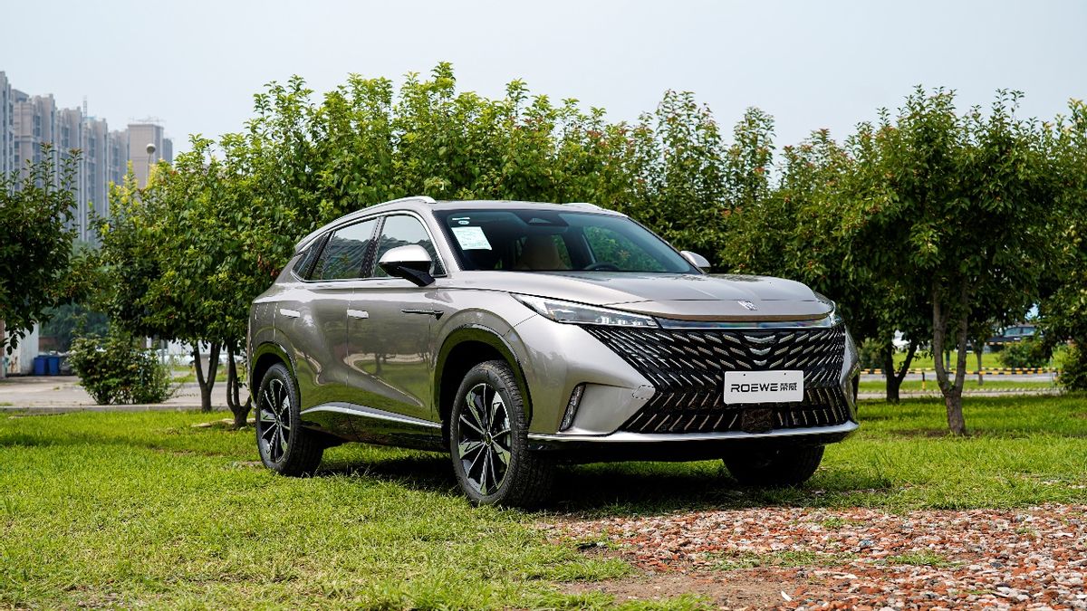 12萬買插混SUV,全新榮威超混eRX5就是最具性價比的選擇! 12萬買插混SUV,全新榮威超混eRX5就是最具性價比的選擇!