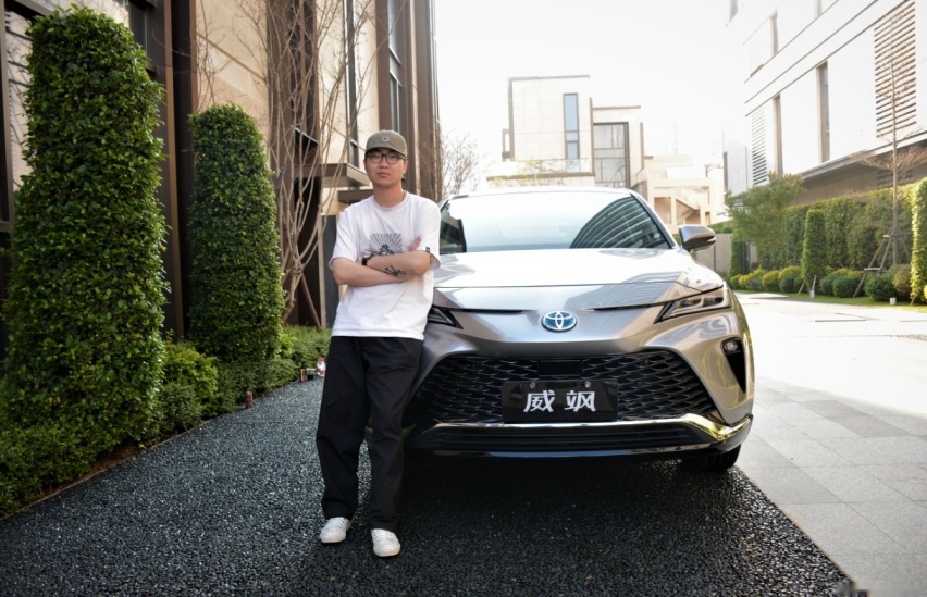 试驾官丨这台丰田“最美SUV”，竟然还这么好开？