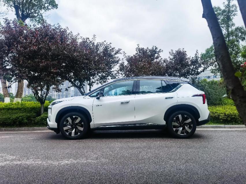 试驾广汽三菱首款纯电SUV，阿图柯AIRTREK很讨喜