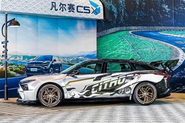 潮改集结 实力不凡 凡尔赛C5 X“凡式潮改指南”来袭
