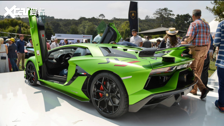 兰博基尼Aventador搭载V12发动机 带有定制排气装置