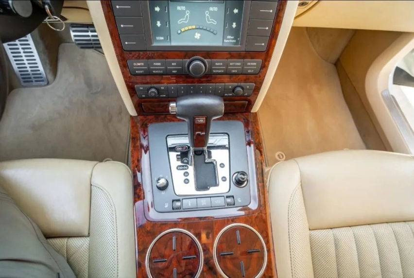 老车分享 2005年辉腾V8 4.2