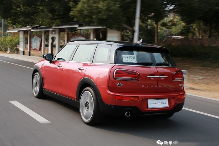 新款MINI CLUBMAN首试：这回让我们聊聊MINI的衣