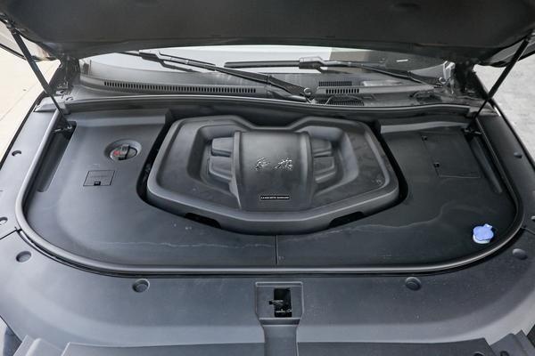 情怀+中大型SUV+低入门门槛，红旗HS7能否成爆款