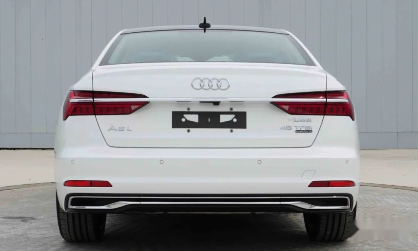 福特新款福克斯即将上市、长安UNI-V 2.0T车型正式亮相…丨车闻