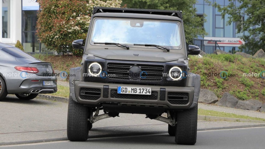 奔驰AMG G级 4x4军绿哑光色谍照曝光 增加越野性能/有望年内发布