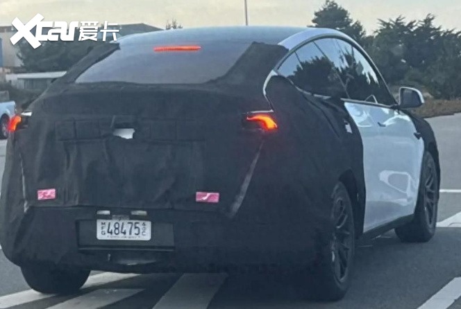 丐版Model Y来了，减配近20项！是极简还是简陋？