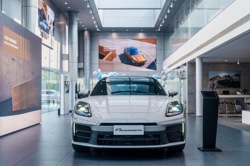 梦想座驾 全新 Panamera 实车到店 感受保时捷非凡驾乘