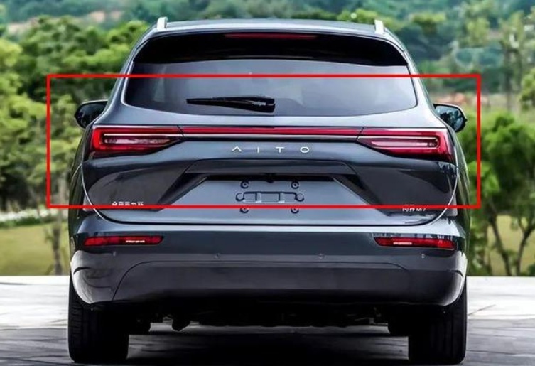 号称超百万豪车的问界M7是风光ix7换壳车？6万订单会打脸？