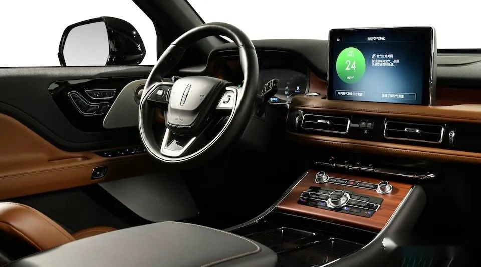 V6引擎配10AT，飞行家气势不输X5/Q7，7座有点鸡肋