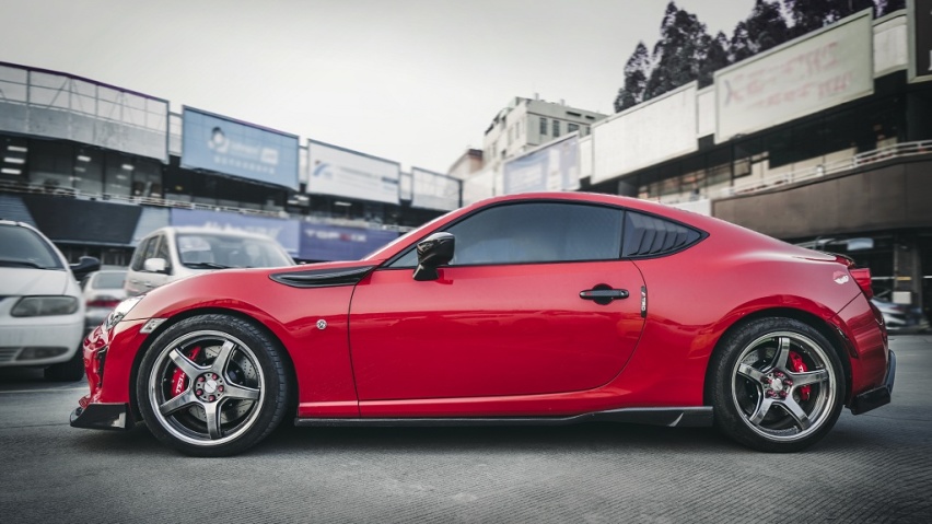 【官方案例】2019款丰田GT86升级tei刹车前6后4活塞卡钳套件