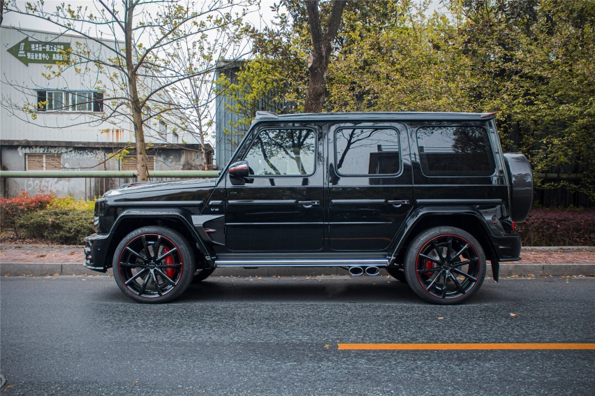 700马力与1000牛·米扭矩，迈莎锐AMG G63 P700卖498万贵不贵？