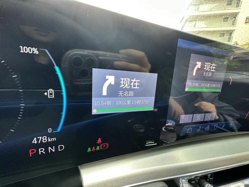 IQ锐歌超低电耗续航更持久，“黄金右脚”夺冠