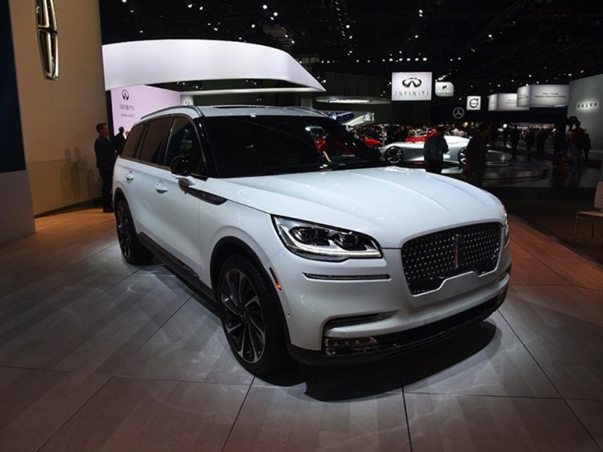 60万买一辆3.0T四驱7座SUV，值不值？