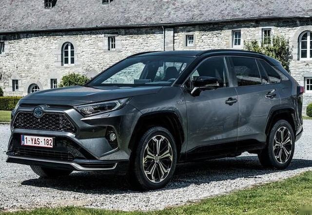 全新丰田RAV4插混版车型海外发布 将搭载2.5L发动机