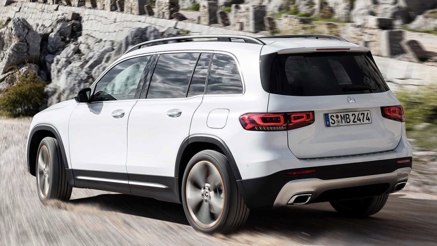 30几万买豪华品牌7座SUV！全新奔驰GLB你觉得值吗？