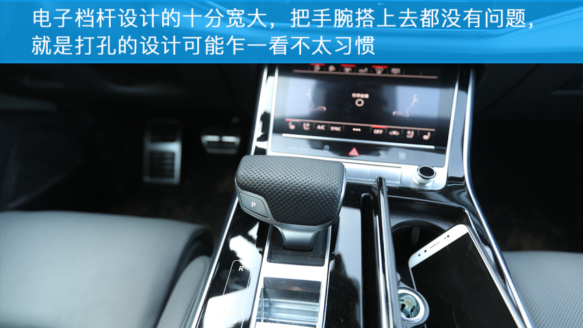 纵横沙海！小编试驾奥迪Q8！