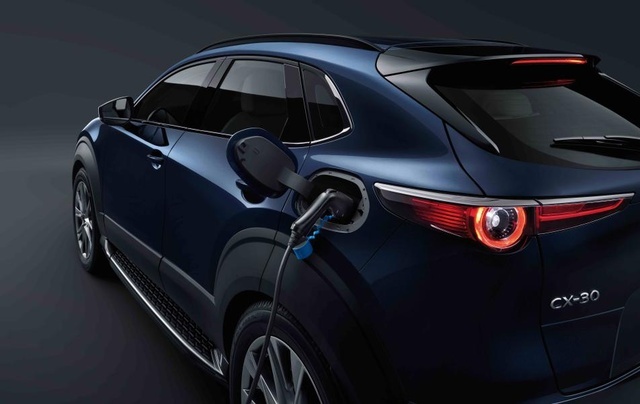 长安马自达首款电动车 CX-30 EV正式上市，售价15.98万-20