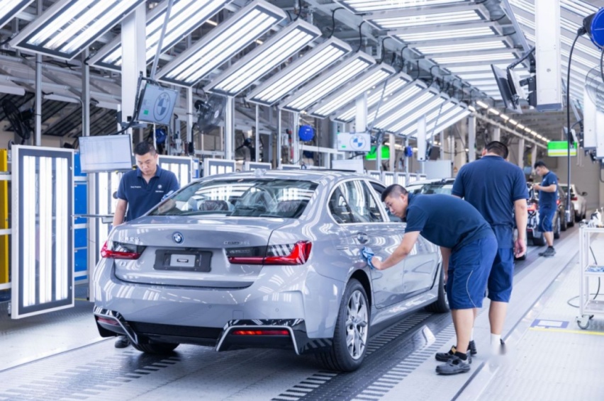 为了你的BMW i3，宝马花了150亿专门建了新工厂