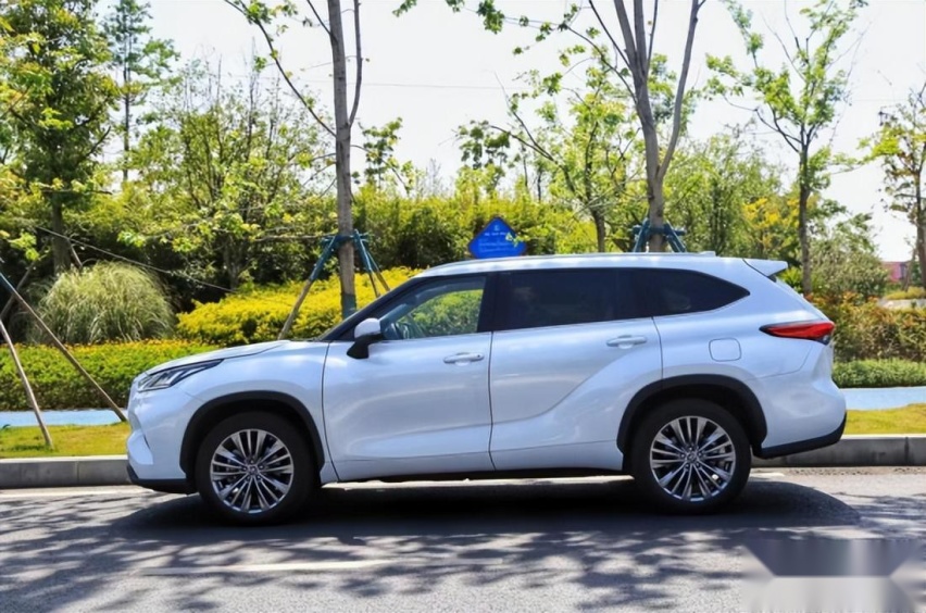 试驾全新汉兰达380T：进口2.0T+8AT，动力平顺