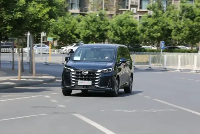 真男人就该开MPV，问题…是哪款？