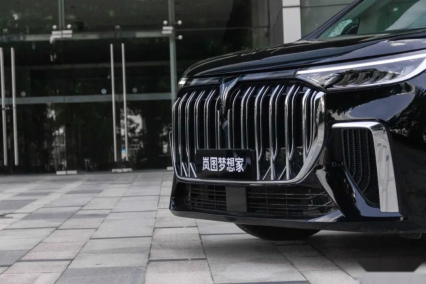 36.99万元起的岚图梦想家，能否做“高端保姆车”市场的破局者？