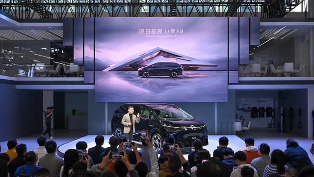小鹏X9广州车展公布预售价：38.8万起