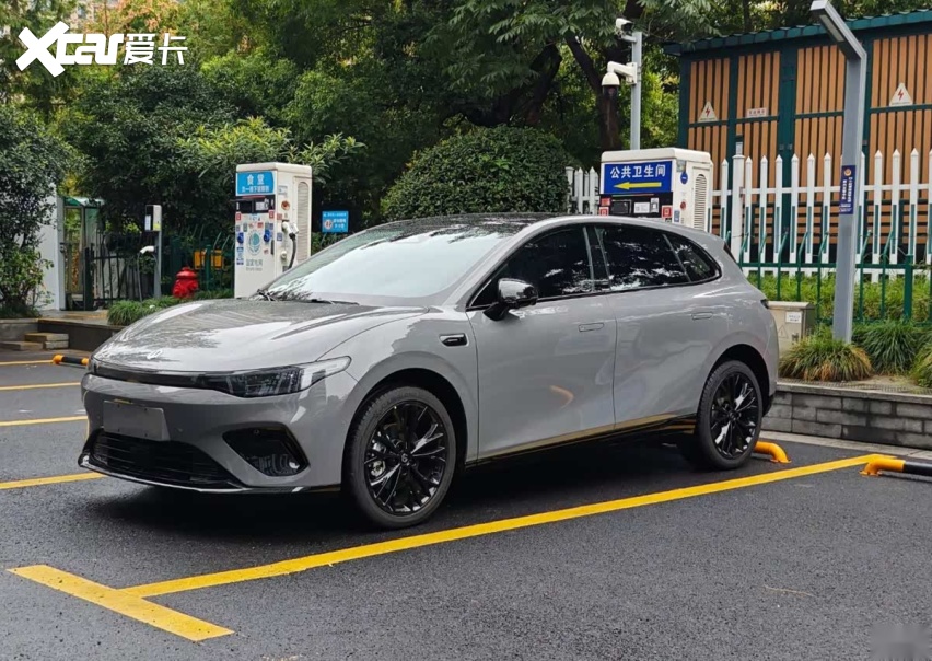 新车 | 605km续航领先 / 160kW电机加持 / 零跑Lafa