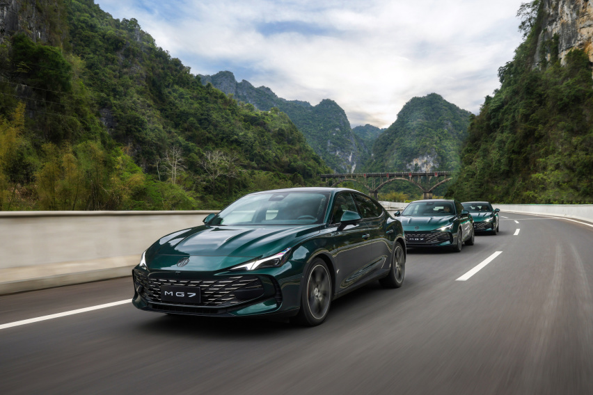 要运动更要优雅 试驾20万级卷王 全新一代MG7