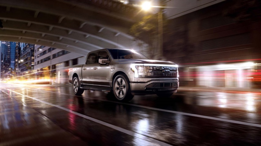 “闪电”——史上最畅销皮卡福特F-150纯电版终于出道！